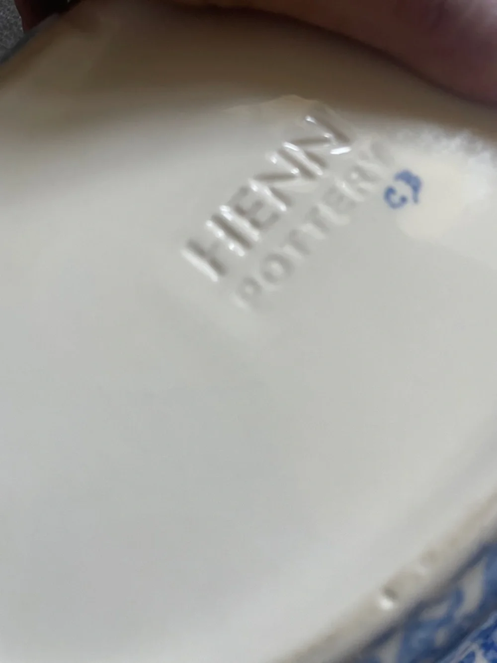 Spongeware Henn Pottery 12” Oval Baker in Blue & White